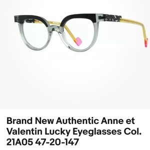 Anne eat Valentin Glasses New!